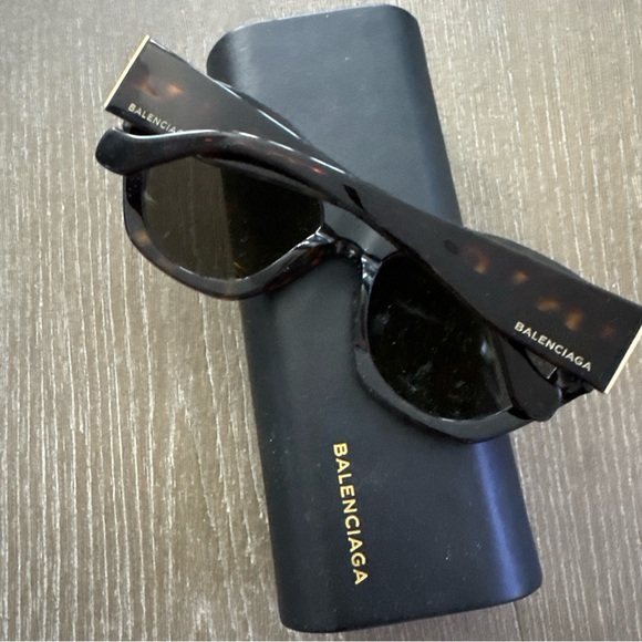 NEW BALENCIAGA SUNGLASSES BA103 52C CAT EYE EYEWEAR BALENCIAGA - Picture 5 of 15